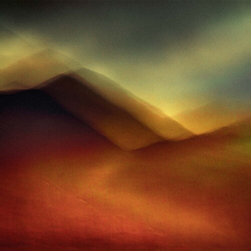 The Hill Path by Lynne Douglas, 사진 for Sale on Singulart