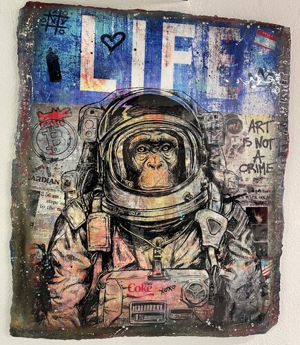 SPACE MONKEY BLUE van N NATHAN, Schilderij te koop op Singulart