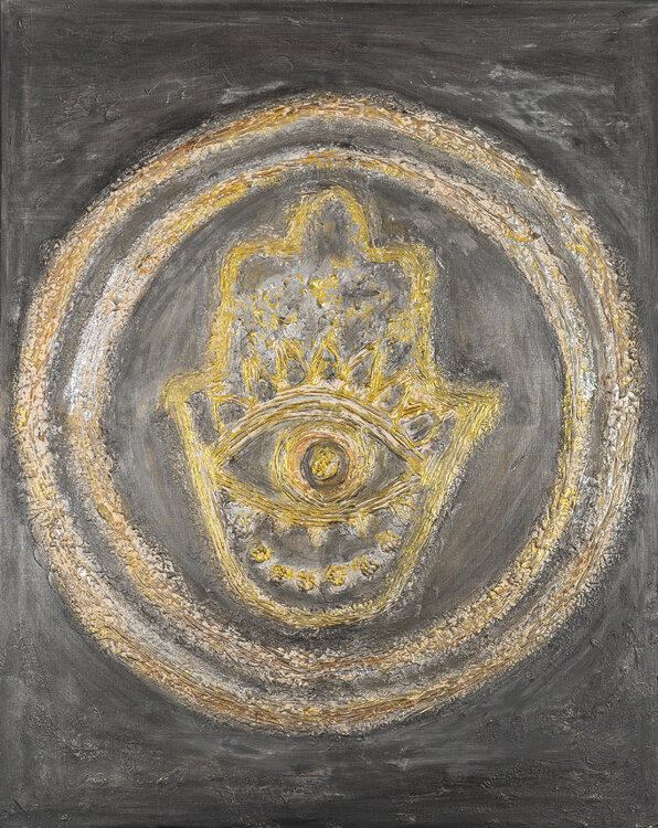 Hand der Mirjam Bedia Salik