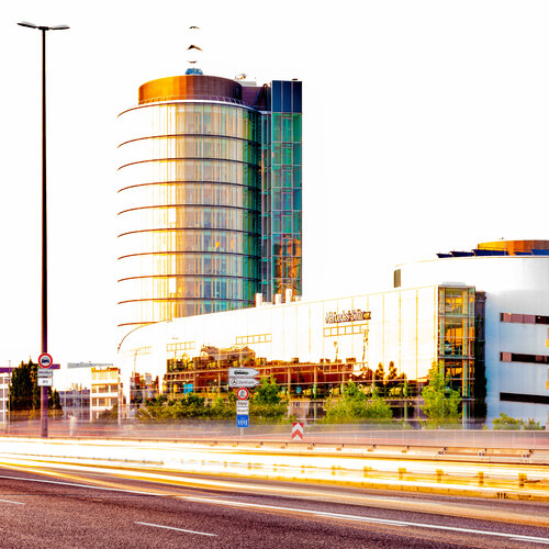 Mercedes-Zentrum, München #6501 Ares Yannakopoulos