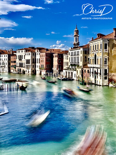 La Danse du Grand Canal von Christelle Duval, Fotografie kaufen auf Singulart