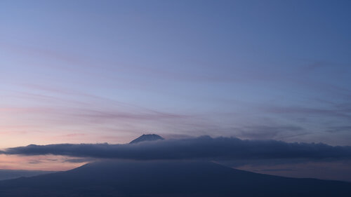 Conversations with Mount Fuji 32 di Anatoliy Anshin, Fotografia in vendita su Singulart