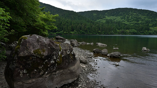 Conversations with Lake Ashinoko 40 di Anatoliy Anshin, Fotografia in vendita su Singulart