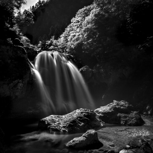 waterfall 1 par stefano Lunardi, Photographie en vente sur Singulart
