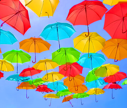 FLYING UMBRELLAS di Jochen Cerny, Fotografia in vendita su Singulart