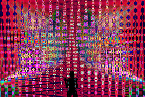 OMBRE & PAPILLON GÉANT DANS LE CIEL CRÉPUSCULAIRE par jean-luc bohin, Digital en vente sur Singulart