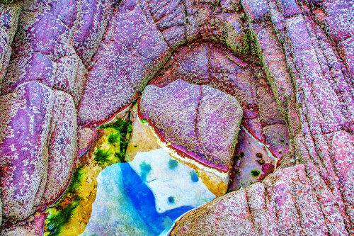 BAIGNOIRE DE GRANIT ROSE di jean-luc bohin, Fotografia in vendita su Singulart