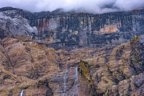 CIRQUE DE GAVARNIE (détail 1) jean-luc bohin