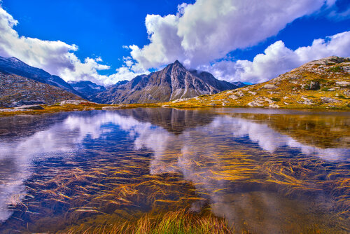 TEMPLE AU MIROIR de jean-luc bohin, Fotografía a la venta en Singulart