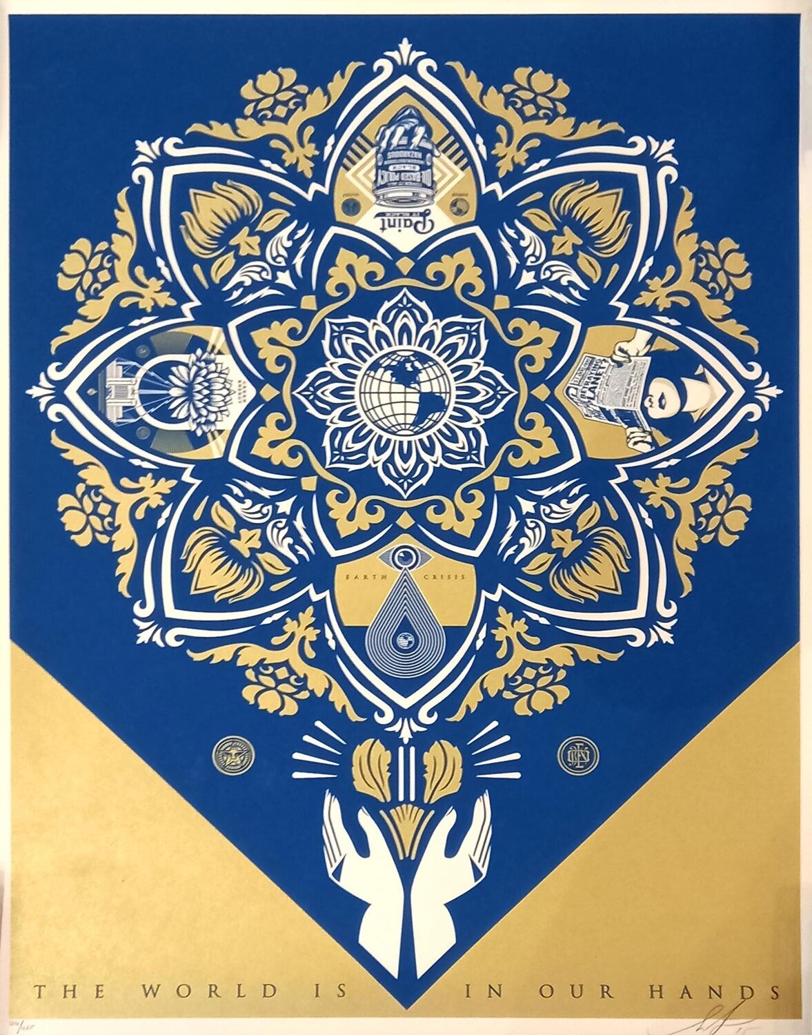 " The world is in our hands " (HOLIDAY PRINT 2015) Shepard Fairey Édition à vendre