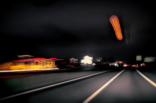 On the road  1 . 3 von Paul Menville, Fotografie kaufen auf Singulart