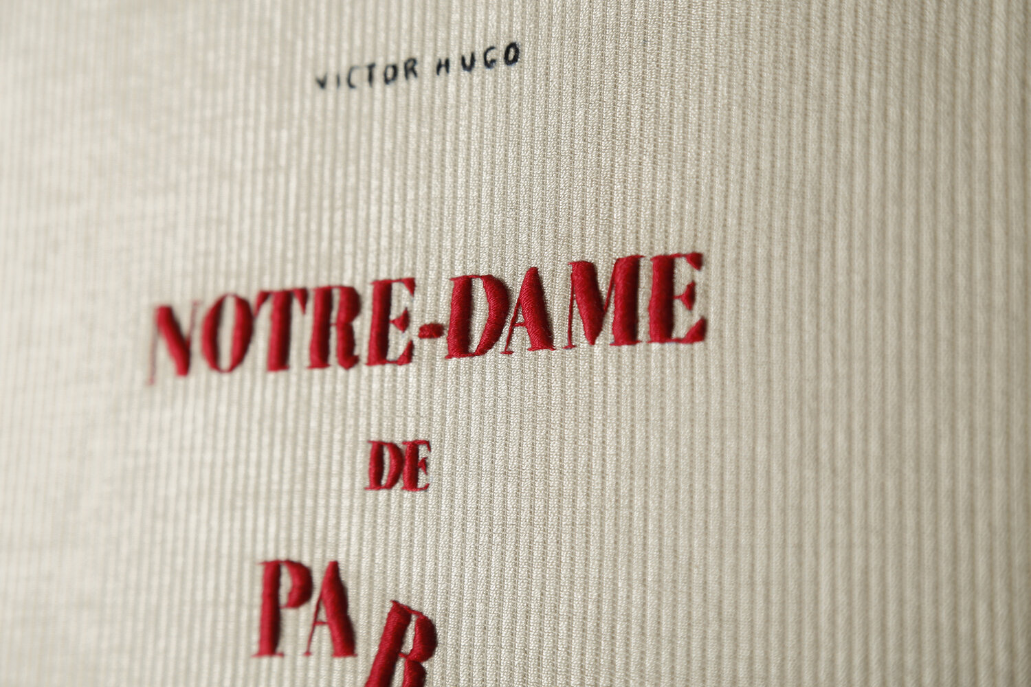 NOTRE DAME DE PARIS, VICTOR HUGO by Sophie Liard (2022) : Textile