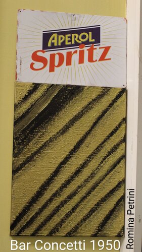 L'Apertivo... van Romina Petrini, Fotografie te koop op Singulart