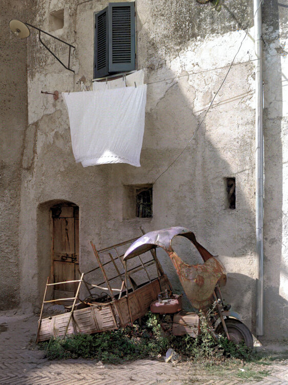 FINESTRA CON LENZUOLO Giuseppe Persia
