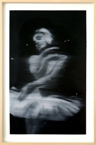 Ballerina No. 3, Series XV van Mario Henrique, Werk op papier te koop op Singulart