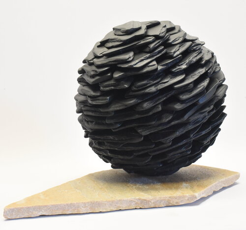 SPHÉROÏDE ARDOISÉE van Marc Mugnier, Beeldhouwwerk te koop op Singulart