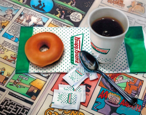 Krispy Kreme (large signed giclee on canvas) van Doug Bloodworth, Afdruk te koop op Singulart