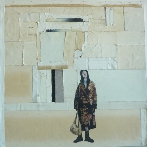 ANDREA,IN FRONT OF HER HOUSE Marcos Zrihen