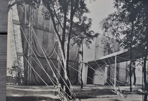 Pavillon des temps nouveaux di Le Corbusier, Stampa in vendita su Singulart