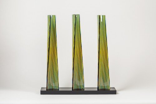 Cromovela Tryptich 20 par Carlos Cruz-Diez, Sculpture en vente sur Singulart