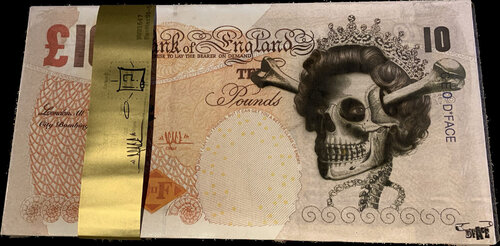 Her Royal Hideous di D*Face, Stampa in vendita su Singulart