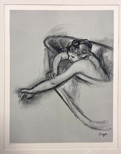 Femme dans le bain, se grattant le bras 1896 von Edgar Degas, Druck kaufen auf Singulart