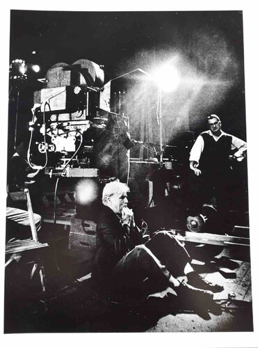 Charlie Chaplin on the set of "Limelight" von W. Eugene Smith, Fotografie kaufen auf Singulart