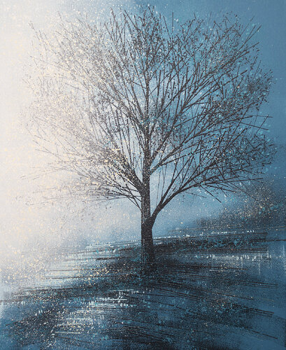 Tree In Morning Mist van Marc Todd, Schilderij te koop op Singulart