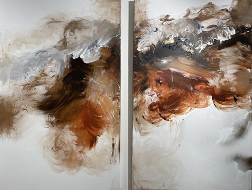 Celestial Diptych: Embracing the Skies von Tiny De Bruin, Malerei kaufen auf Singulart