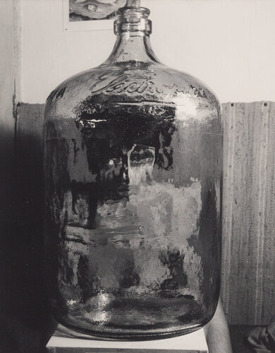 El botellón, from the series Paraísos artificiales by Kati Horna, Photography for Sale on Singulart