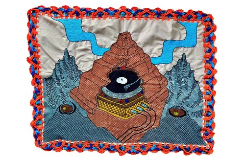Piramide con tornamesa van Cisco Jiménez, Textiel te koop op Singulart