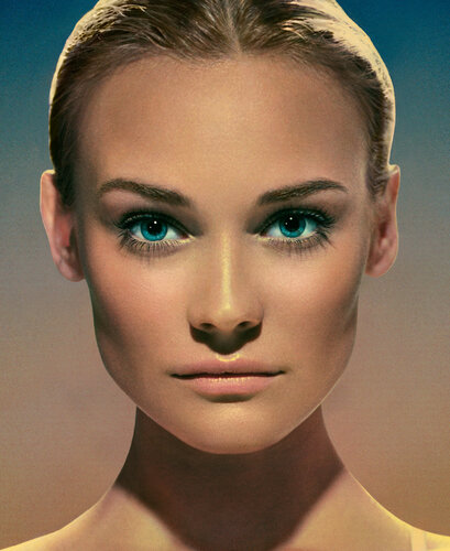 Diane Kruger van Markus Klinko, Fotografie te koop op Singulart