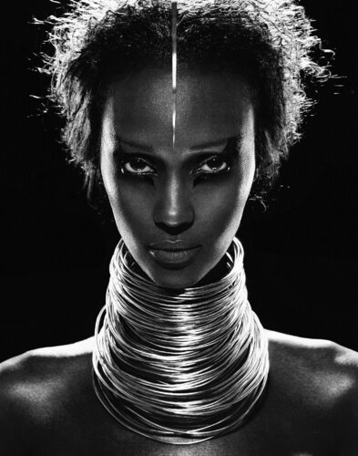 IMAN, I AM IMAN von Markus Klinko, Fotografie kaufen auf Singulart