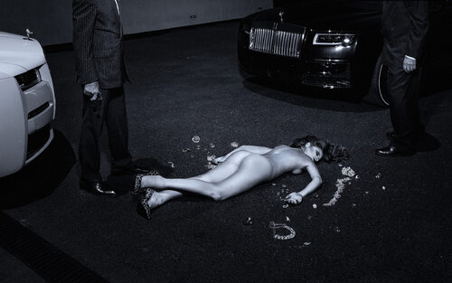 Diamonds are girls best friend di Markus Klinko, Fotografia in vendita su Singulart