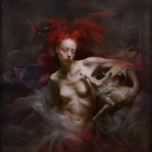 Lady with white Dragon von Corinna Holthusen, Fotografie kaufen auf Singulart