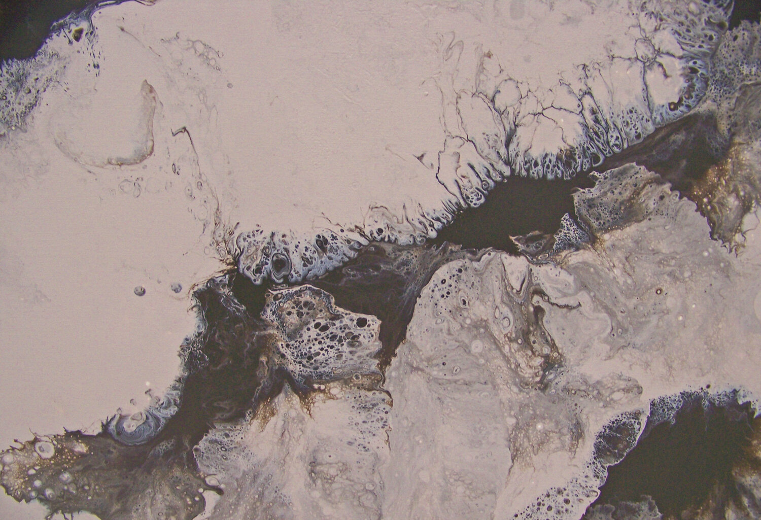The Turning of the Earth (H) Jo Moore