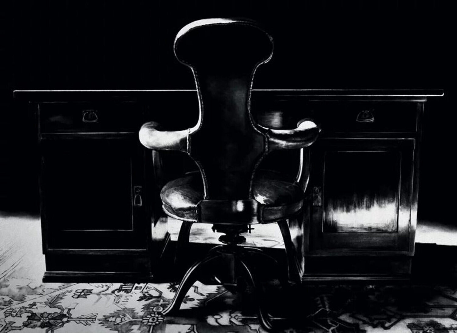 Freud’s Desk and Chair, Study Room Robert Longo Fotografie zu verkaufen