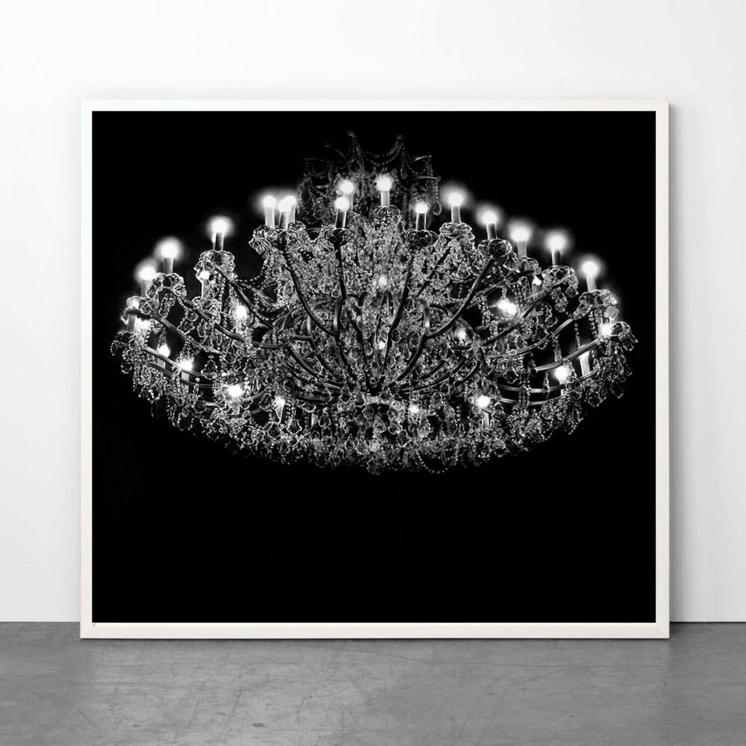 Crystal Chandelier Robert Longo Druck zu verkaufen