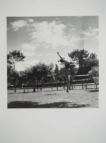 Gymnastique rythmique de Dora Maar, Impresión a la venta en Singulart