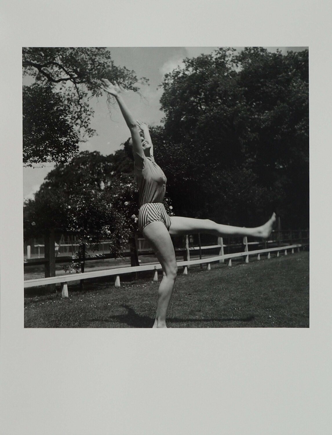 Saut de joie Dora Maar Print for sale