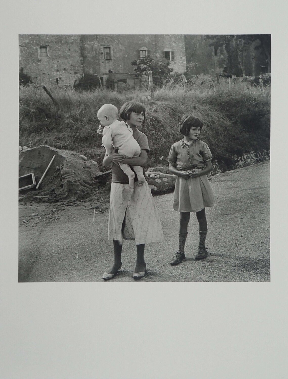 Moments de complicité Dora Maar Print for sale