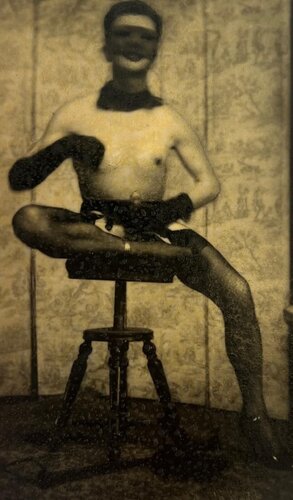Self-portrait by Pierre Molinier, 写真 for Sale on Singulart