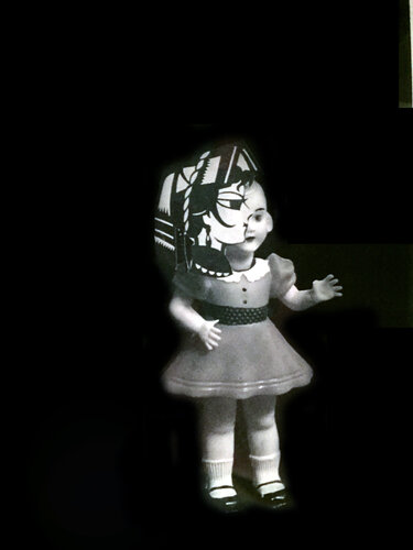 China/Niña von Liliana Porter, Druck kaufen auf Singulart