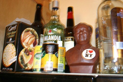 Still Lifes: I love Mao by Chuck Ramirez, Photography for Sale on Singulart