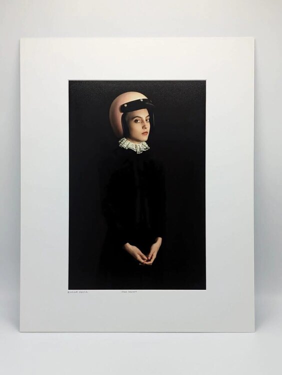 Pink Helmet Romina Ressia