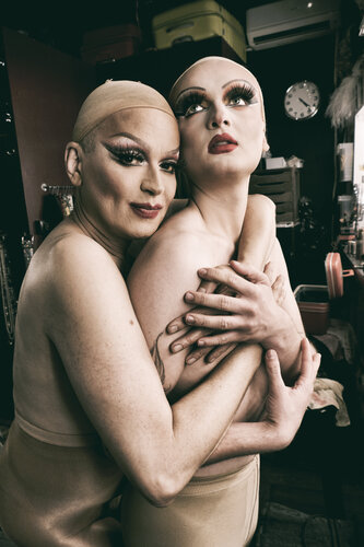 Mother/Daughter di Grégory Herpe, Fotografia in vendita su Singulart