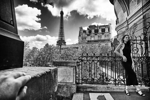Stupid & ridiculous pose of a model in front of the Eiffel Tower during the Paris 2024 Olympics Grégory Herpe