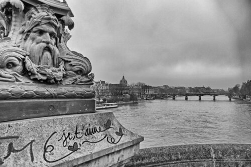 Paris, je t'aime by Grégory Herpe, 사진 for Sale on Singulart