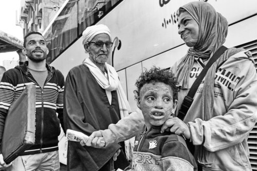 The Cairo Child von Grégory Herpe, Fotografie kaufen auf Singulart