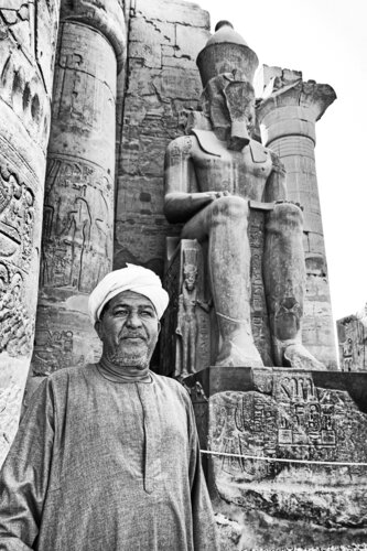 The Stone Pharaoh di Grégory Herpe, Fotografia in vendita su Singulart